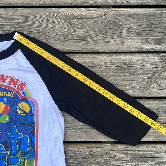 Clowns Are Funny Graphic Raglan Tee - Picture 13 of 14